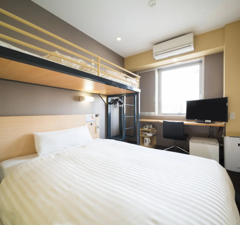 Super Hotel Kadoma