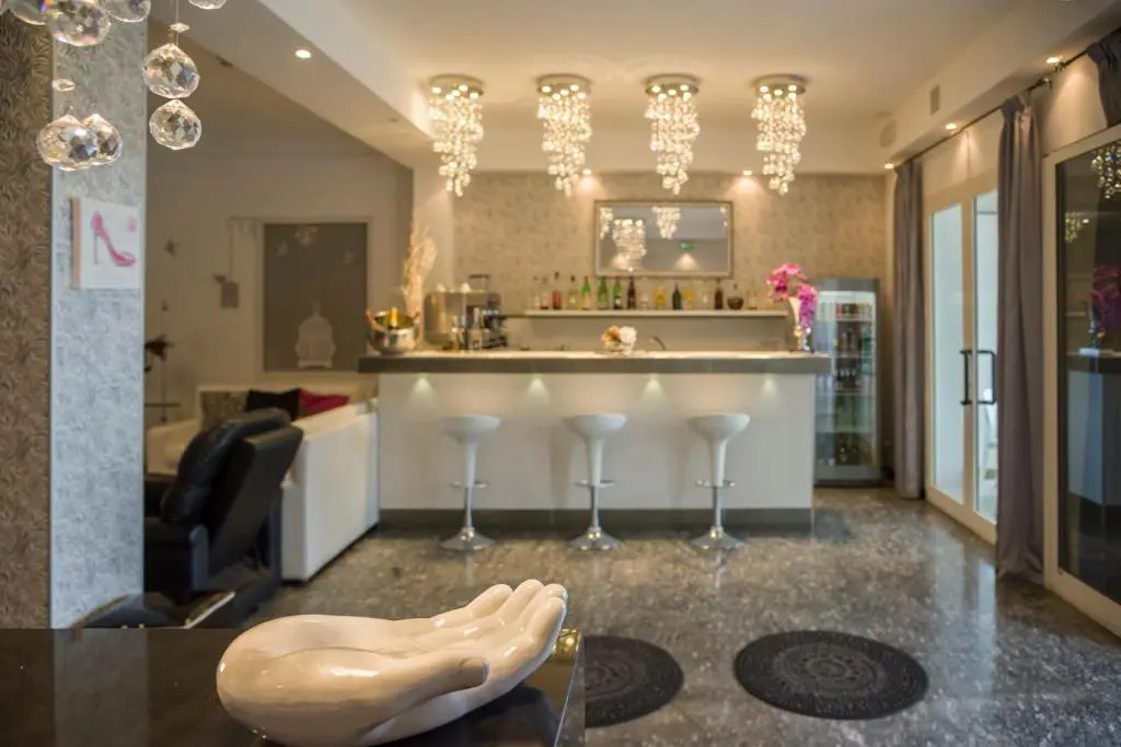 Hotel Vela DOro