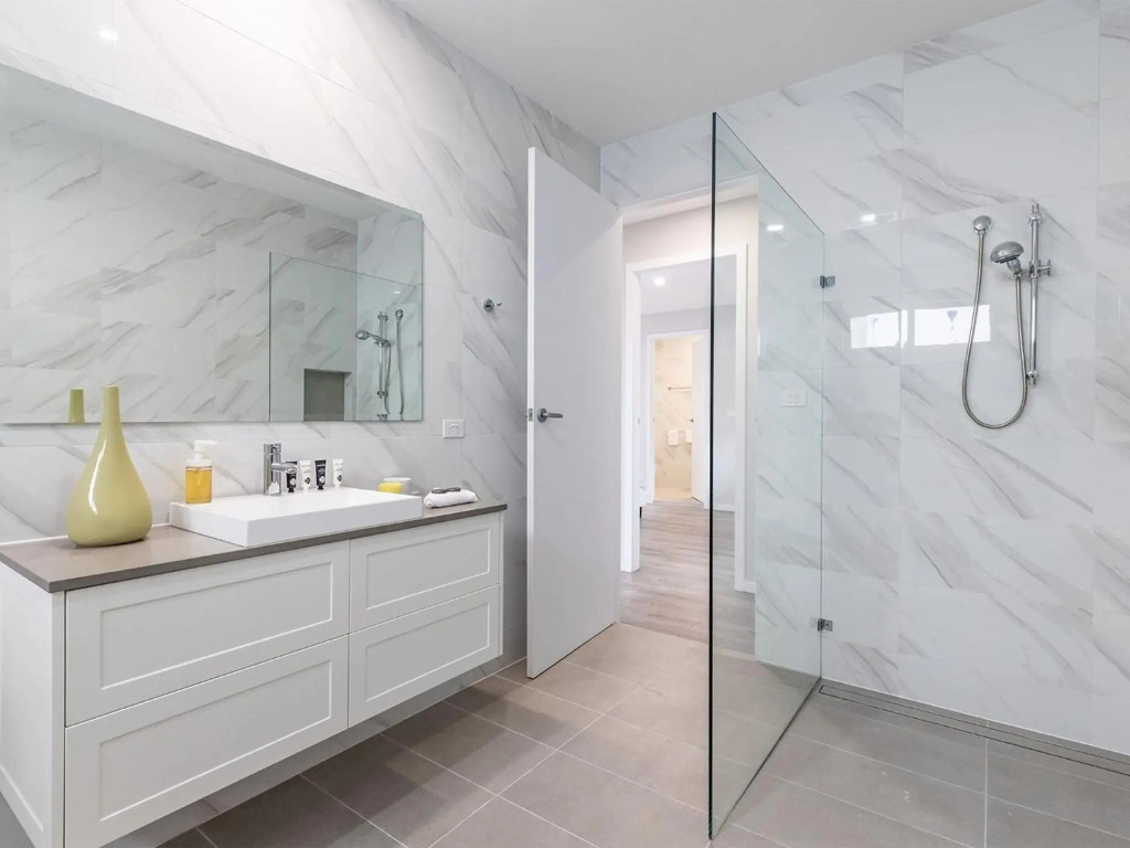 Fingal Bay Seabreeze Unit 2 16 Tuna Crescent