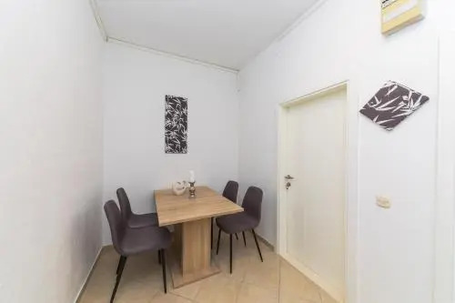 Apartments Gavran