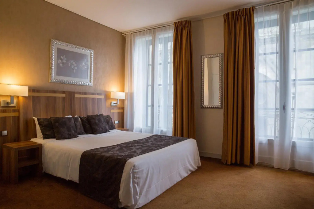 Hotel The Originals du Grand Monarque Nantes Gare