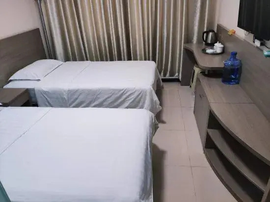 Tai Hua Hotel
