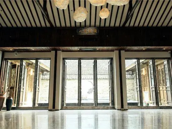 Yanquan  Hanguan Hotel（Oriental Saltlake Resort）