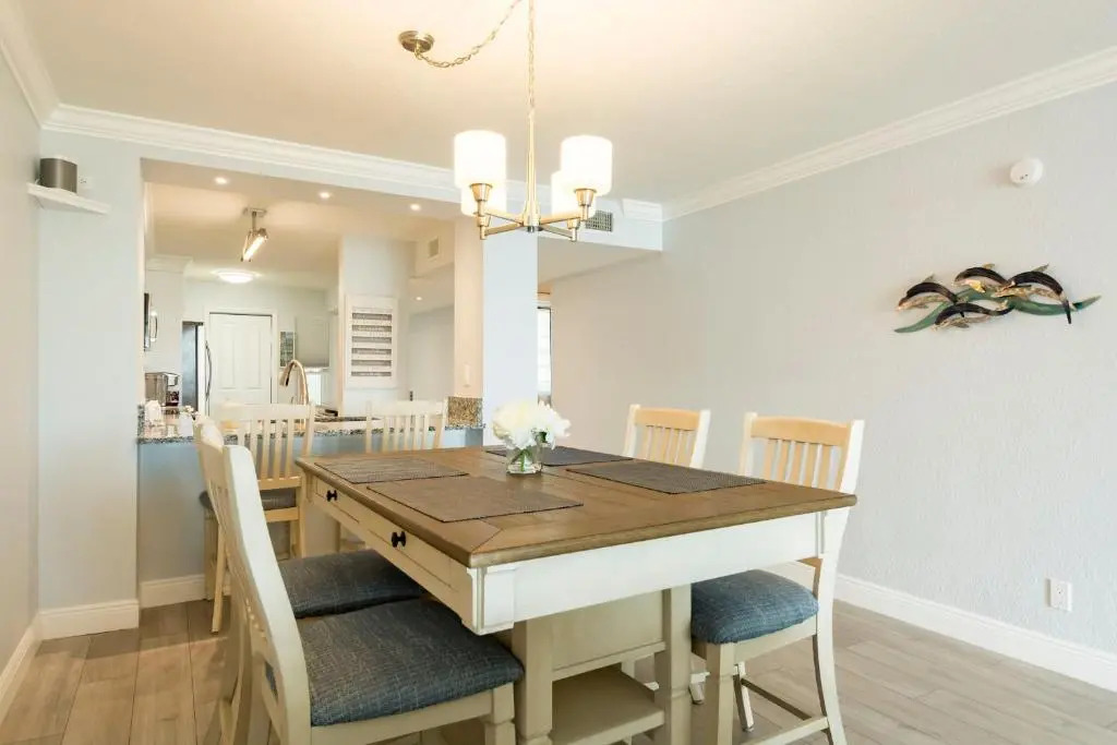 Bahia Vista 11-337, 2 Bedrooms, Views, Heated Pool, Sleeps 6