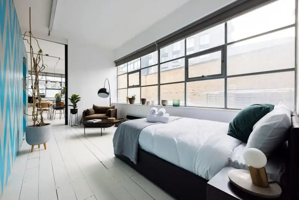 Bright Work Live Industrial Loft in Shoreditch