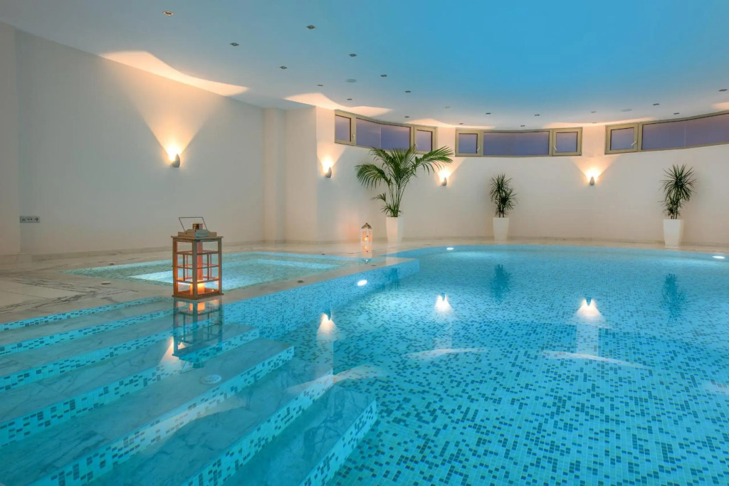 Azure Resort & SPA