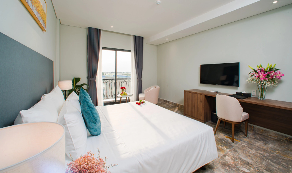 PHU THANG GRAND HOTEL