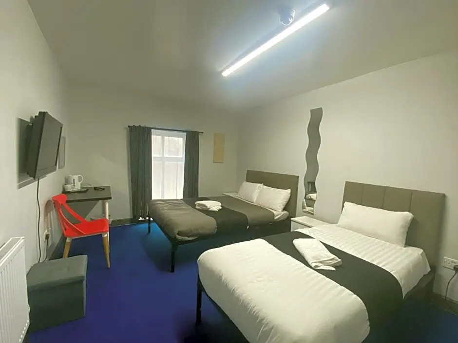 BEST DEAL - Kings Hotel