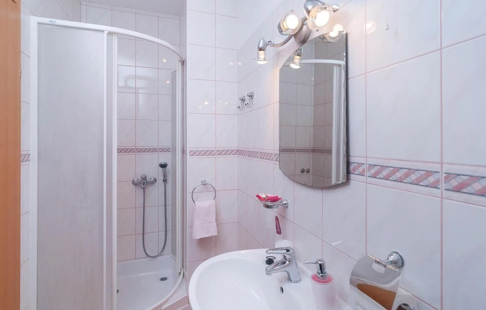 Amazing Home in Split With Wifi and 2 Bedrooms