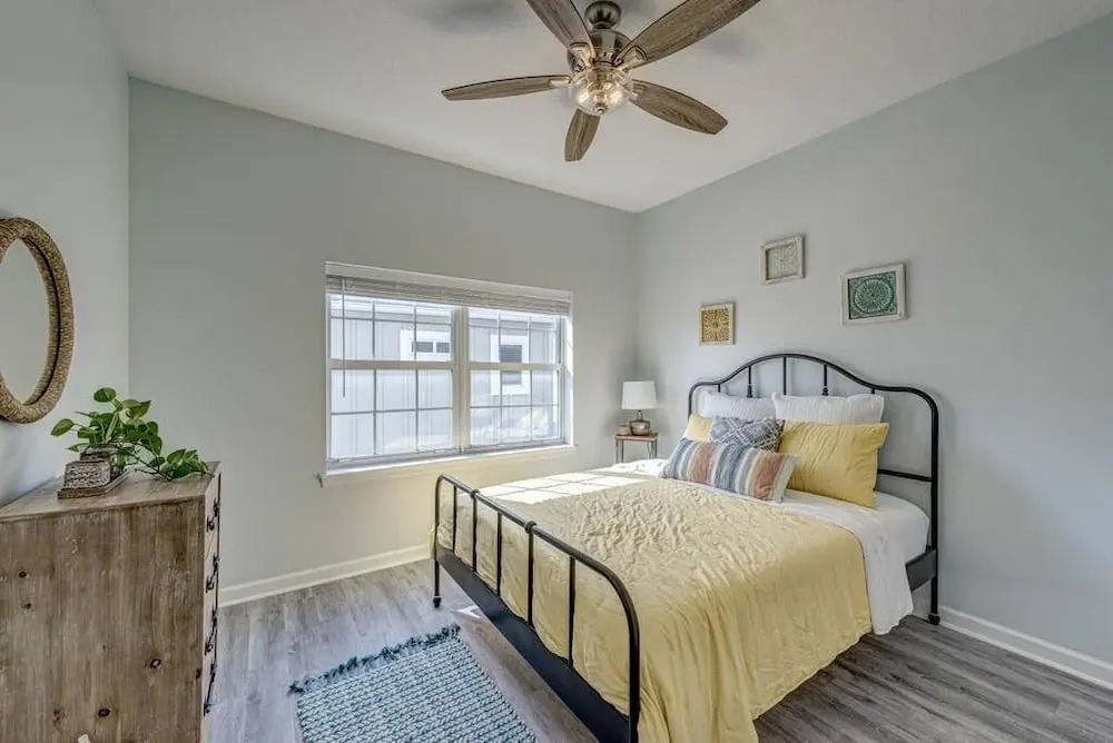 Beach Serenity 3 - Rooftop Deck with Ocean Views