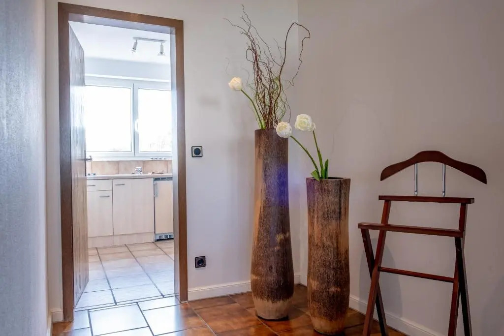 Helles Apartment mit eigenem Stellplatz