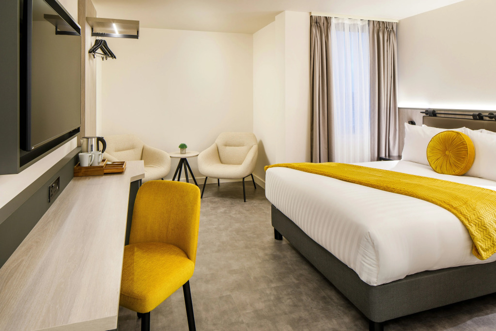 Southgate Hotel London
