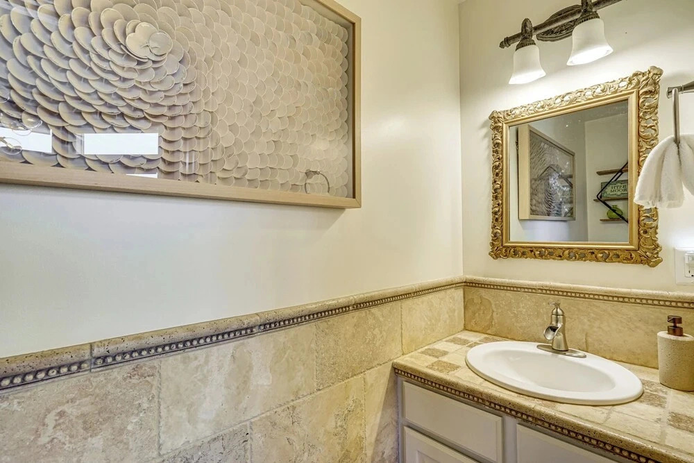 Huge 4,000 Sq Ft Basecamp: Walk to Bell Canyon