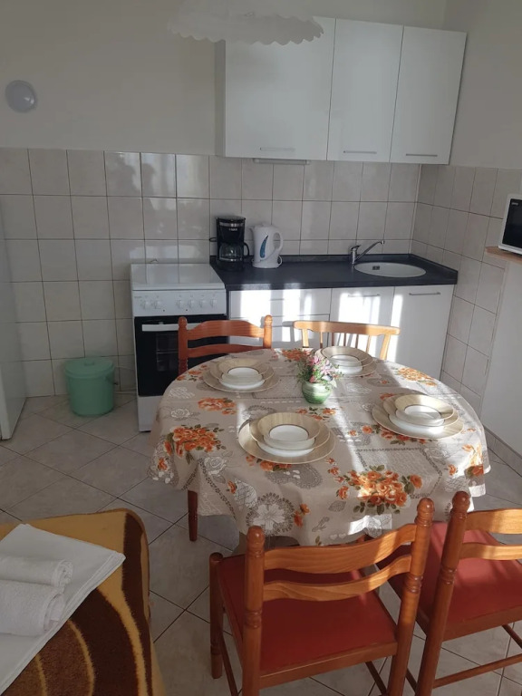 Apartment Tomljanovic