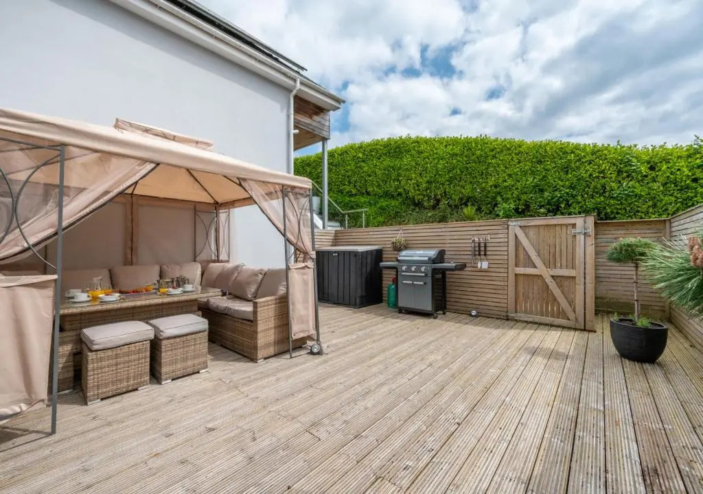 4 Bed in Saundersfoot oc-pw9262