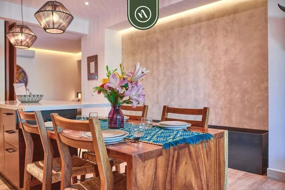 2BR Condo in Concha Chinas - Breathtaking Views