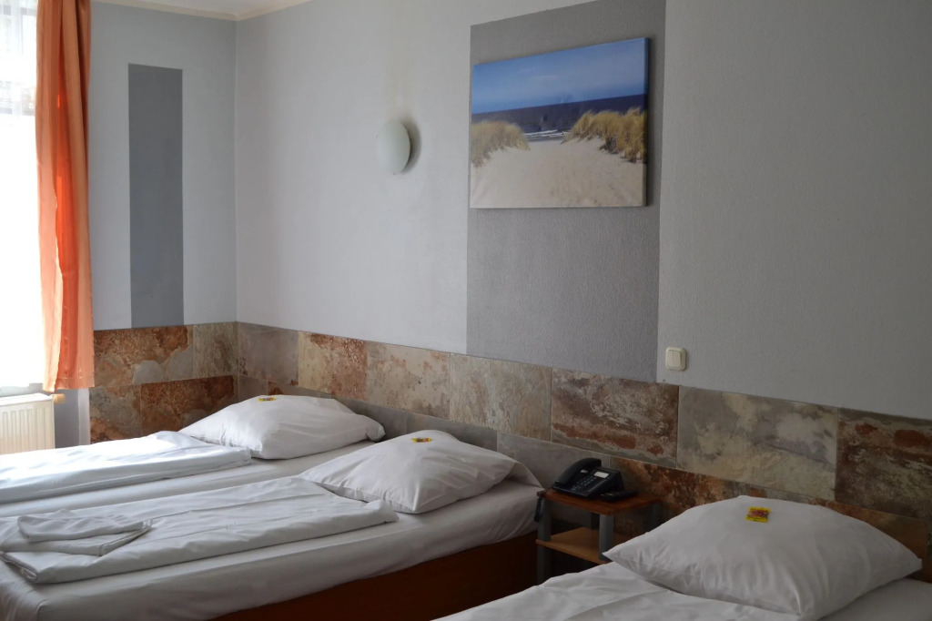 Angel Hotel
