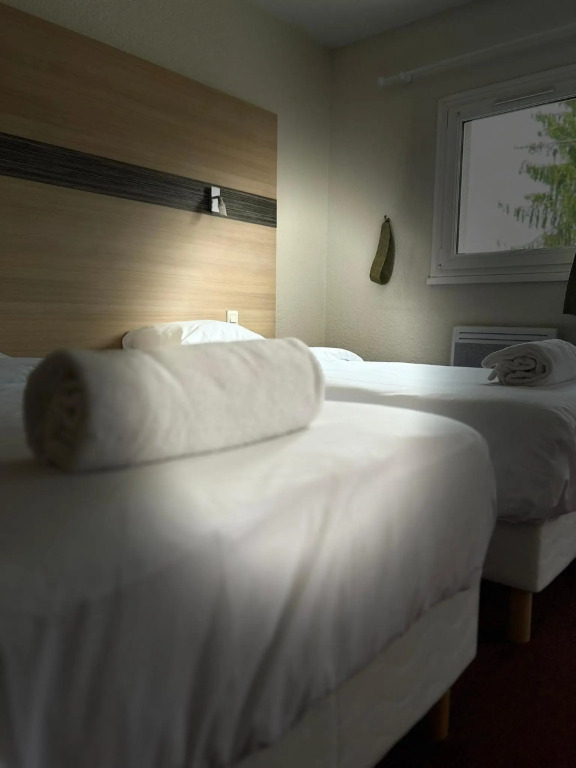 Hotel The Originals Annecy Nord