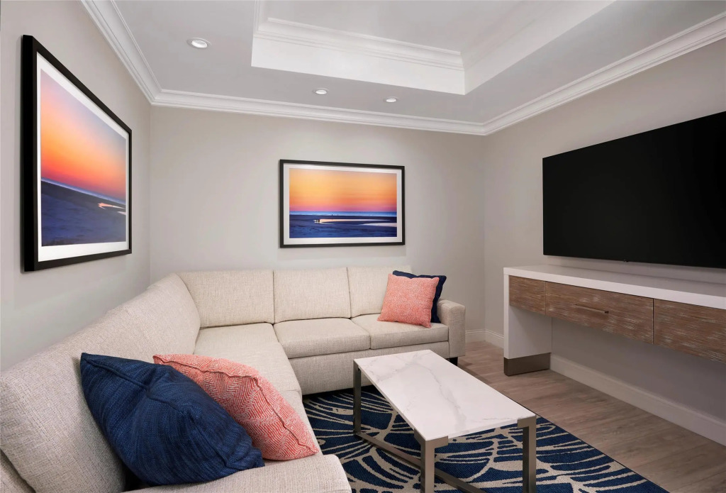 Sunsuites Villas At Sunseeker Resort, Curio By Hilton