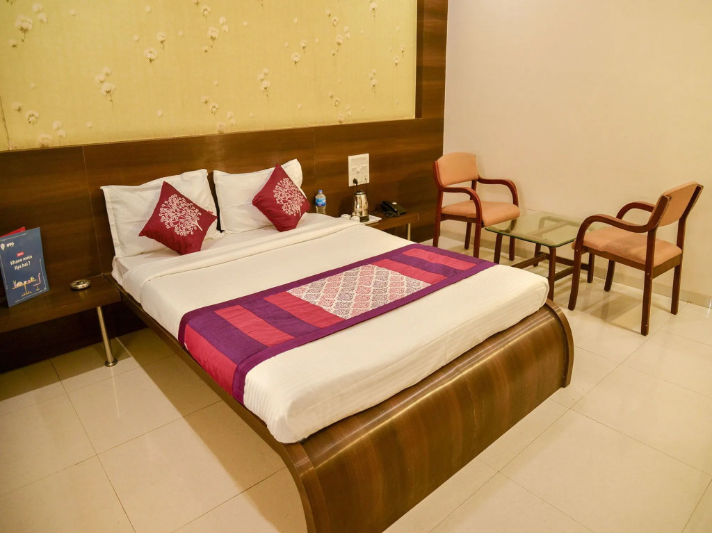 OYO 4445 Hotel Saishri
