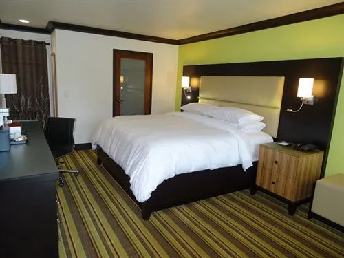 Travelodge Santa Rosa Downtown