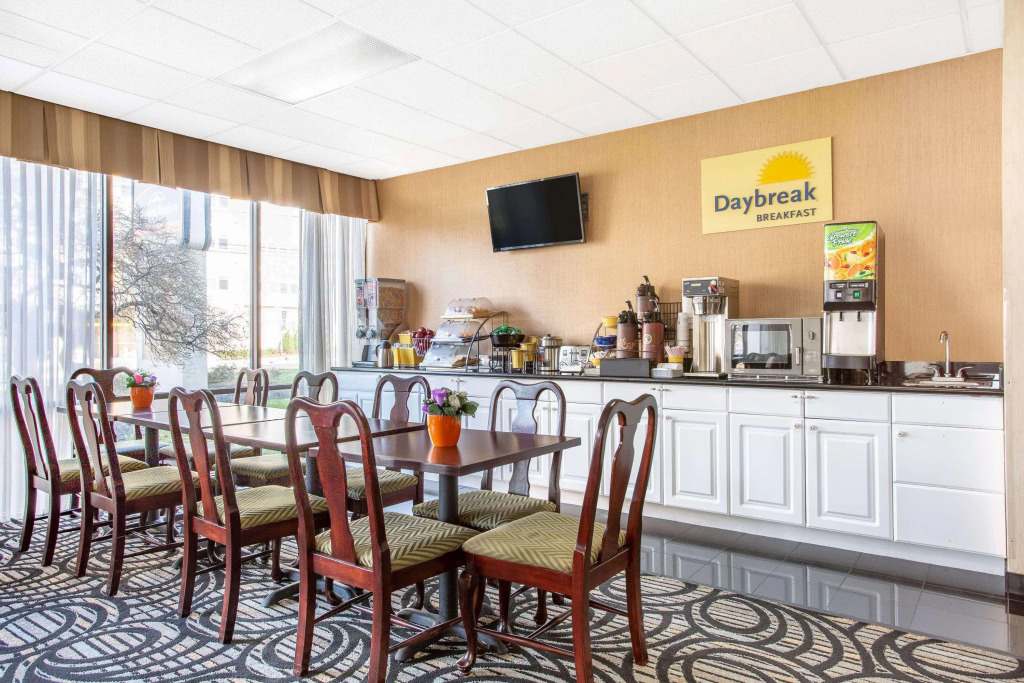 Ramada Limited College Park