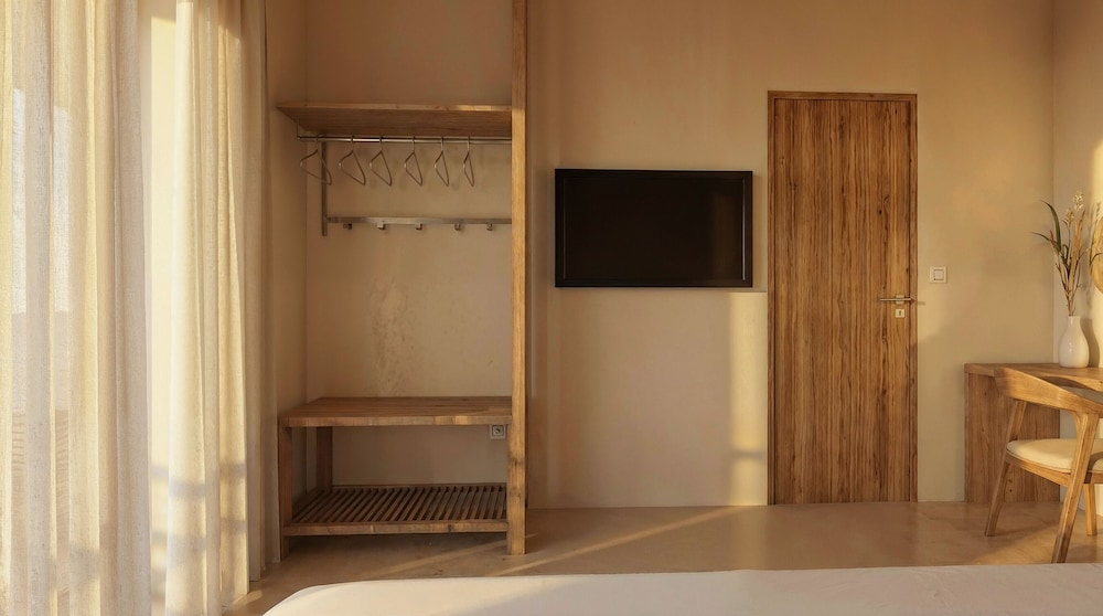 VedoMare Hotel & Suites