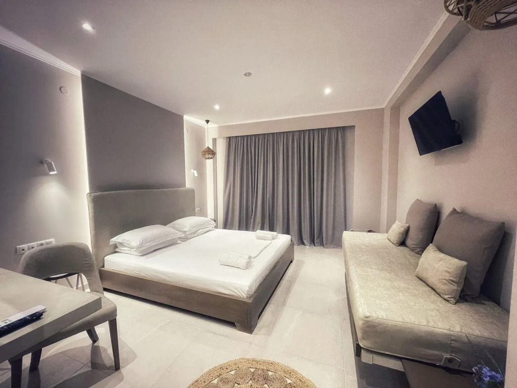 Scarabeo Suites & Villas Parga