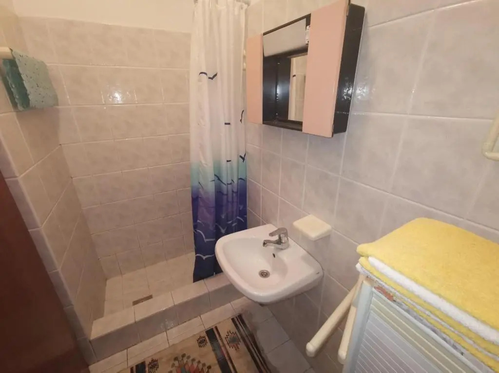 Apartment Andrija 21 pax