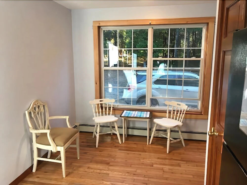 Cara's Cottage - Three Bedroom Home