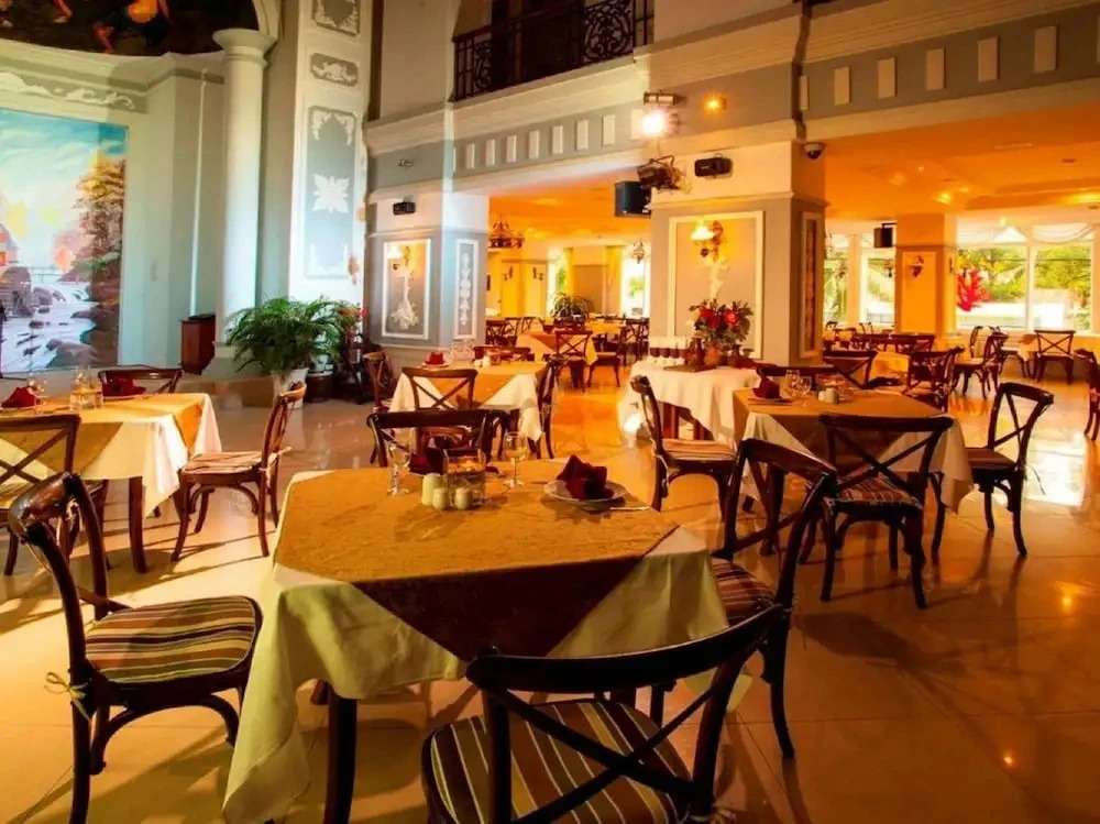Hon Tam Sea and Sun Hotel