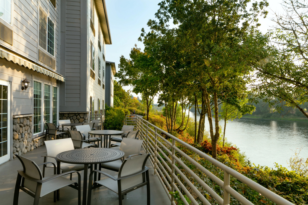 Holiday Inn Express Corvallis-On the River by IHG