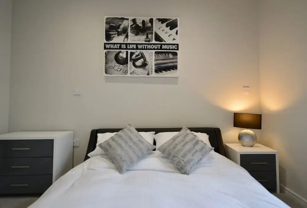 A Brand new Modern 2-bed Apartment in Bedminster