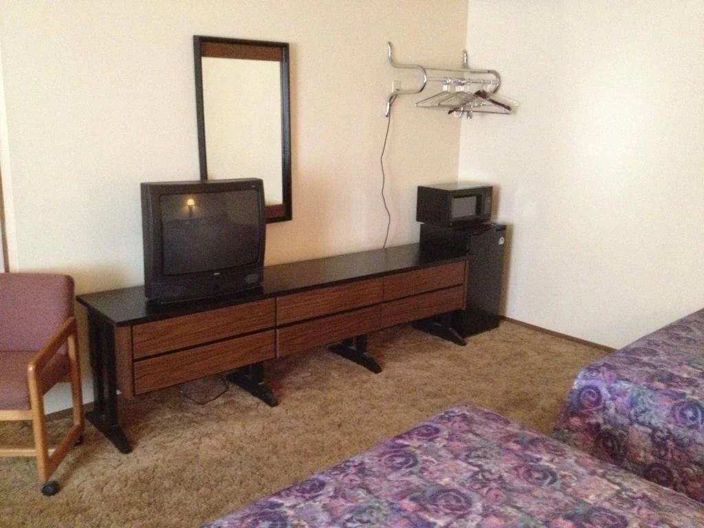 Budget Inn