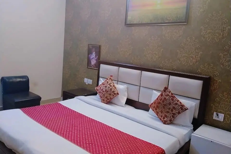 YoYo Room Sai Mandir