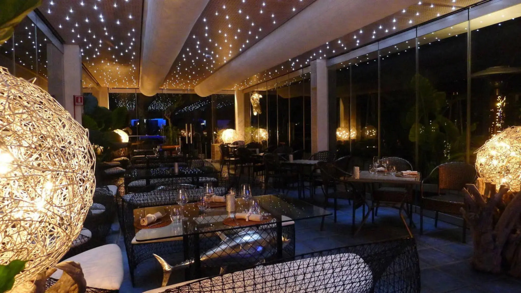 Mare Hotel