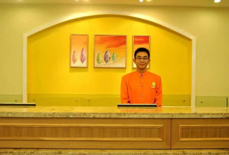 Home Inn Ji'nan Jingsan Weisi Road Daguanyuan