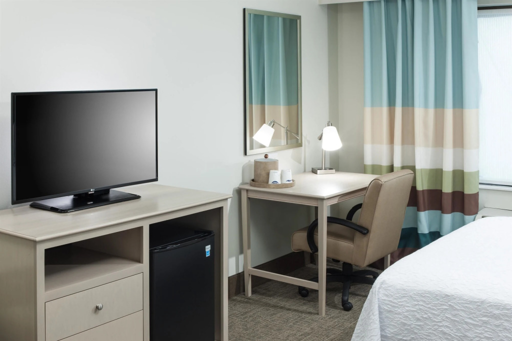 Hampton Inn & Suites by Hilton Carolina Beach Oceanfront