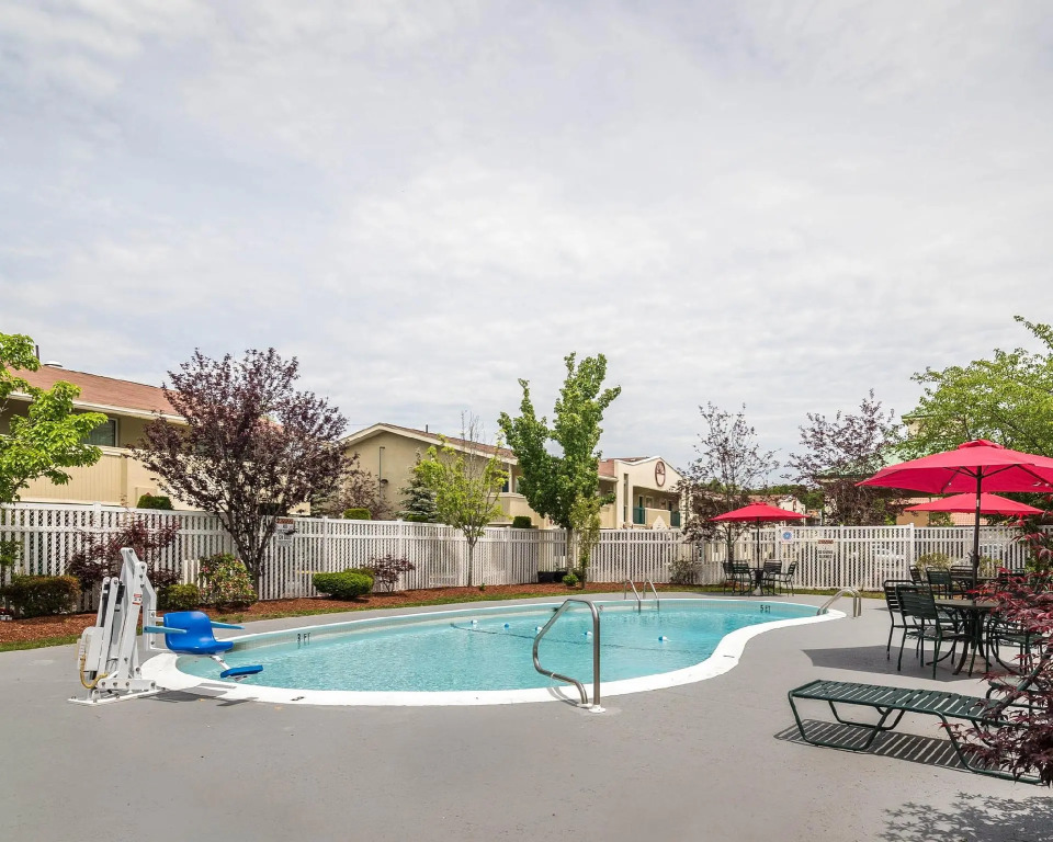 Quality Inn & Suites - Boston/Lexington