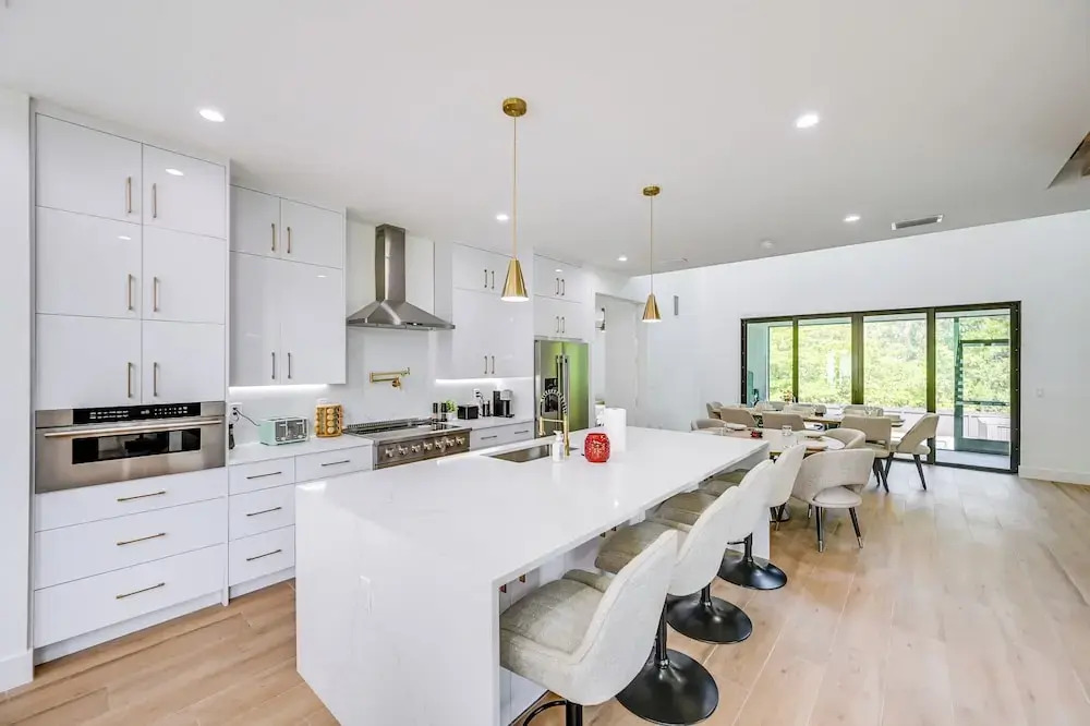 3 Mi to Naples Beach: Luxurious Home w/ Pool!