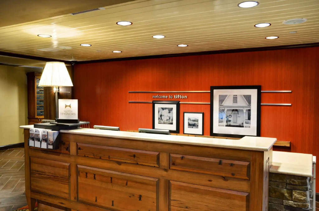 Hampton Inn & Suites Tifton