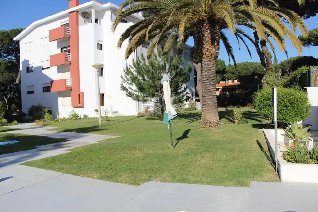 Vilamoura "MM WHITE" Ótimo T2