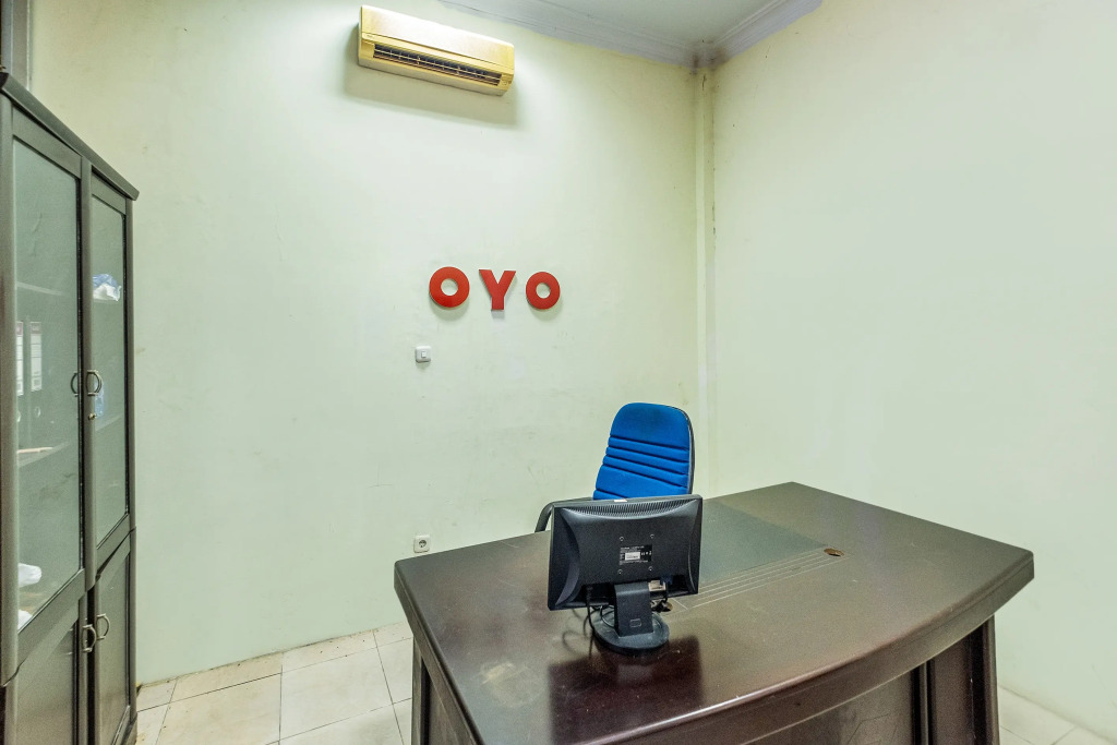 OYO 1906 Zhafira Guest House Syariah