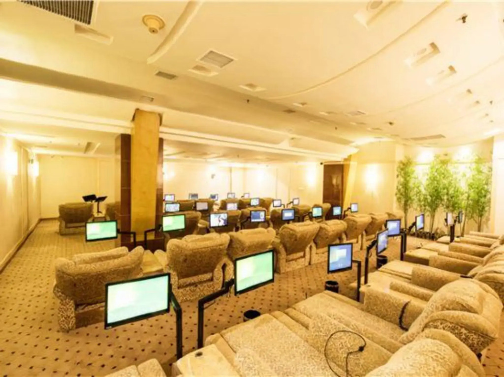 Dalian Shizhou Yunshui Hotel (Dalian Xi'an Road Subway Station Branch)