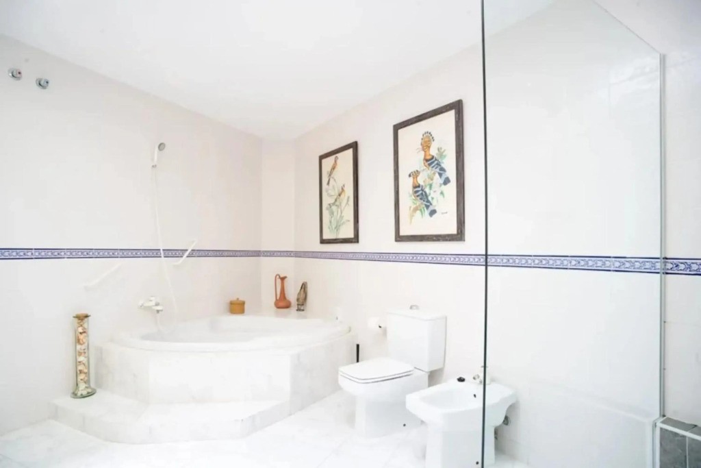 Comfortable House in Sitges with Shared Pool