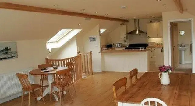 Huntercrook Lodge