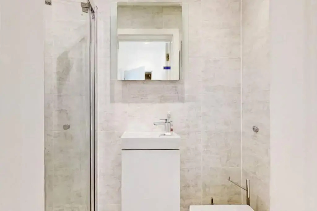 Stylish 2bed2bath flat 4min from tube station
