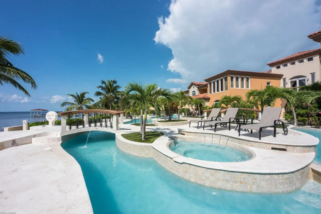 Belizean Cove Estates Beachfront Villas