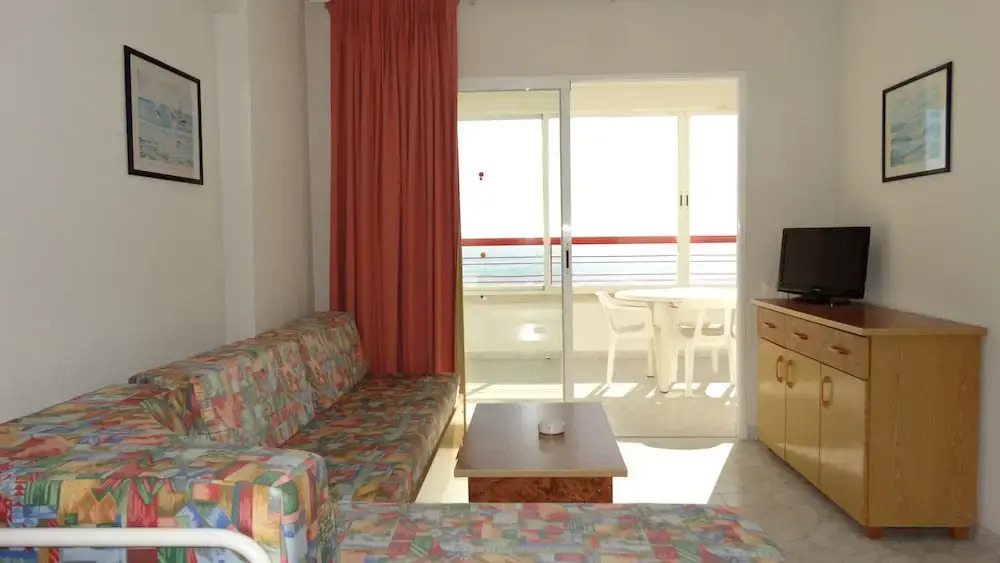 Apartamentos Beni-Beach