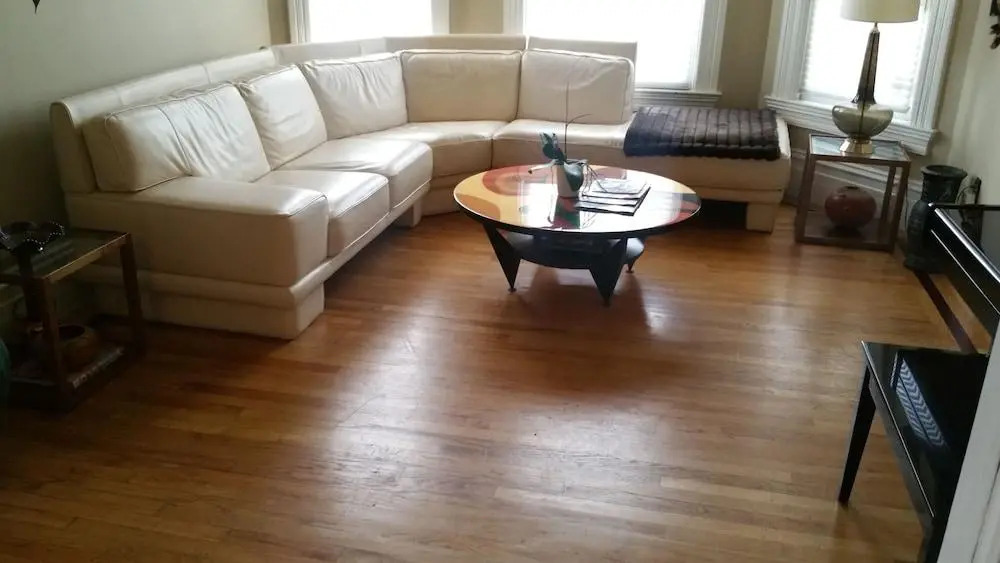 Gorgeous 4 Bedroom Victorian Townhouse